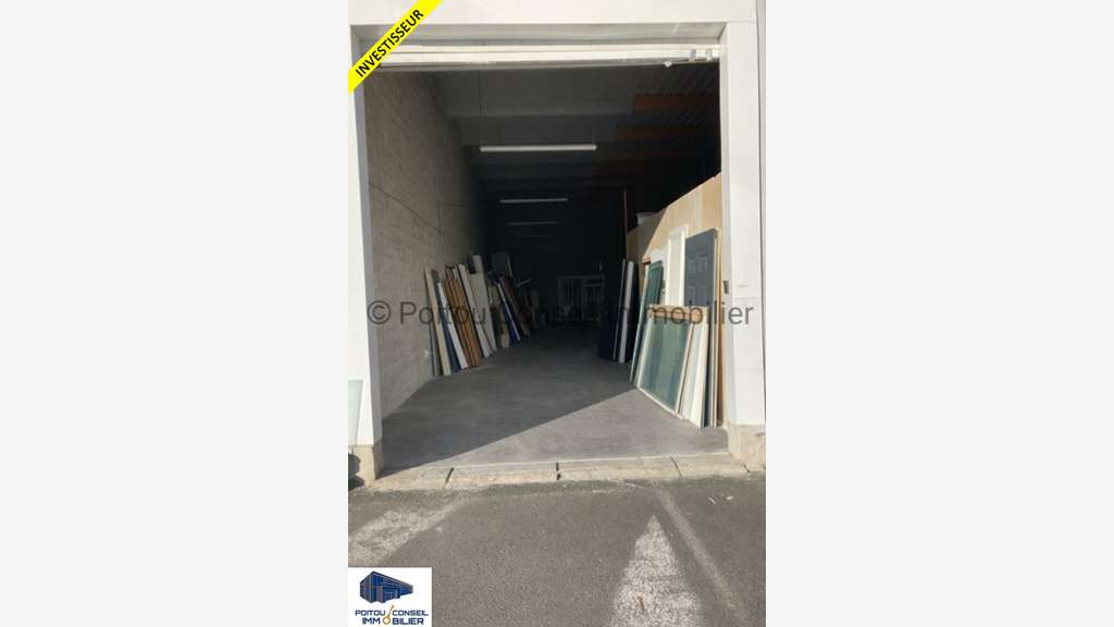 Local d'activité 132m² à vendre à Bessines