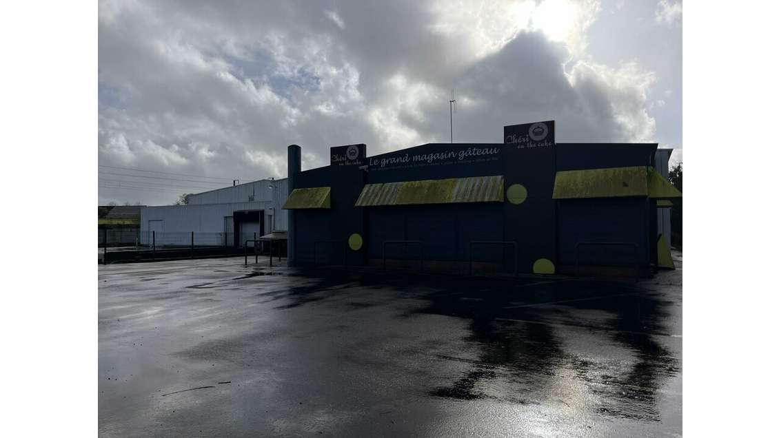 Entrepôt logistique de 8700m² à vendre à Betton