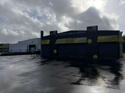 Vente Locaux d'activités - Entrepôts à Betton
