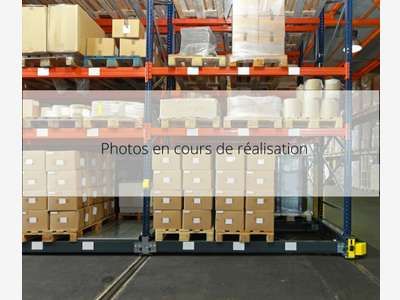 Bâtiment à vendre proche N89 à Beychac-et-Caillau