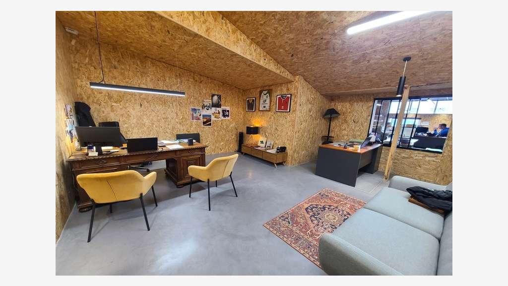 Locaux 822m² à vendre à Béziers Capiscol A9/A75