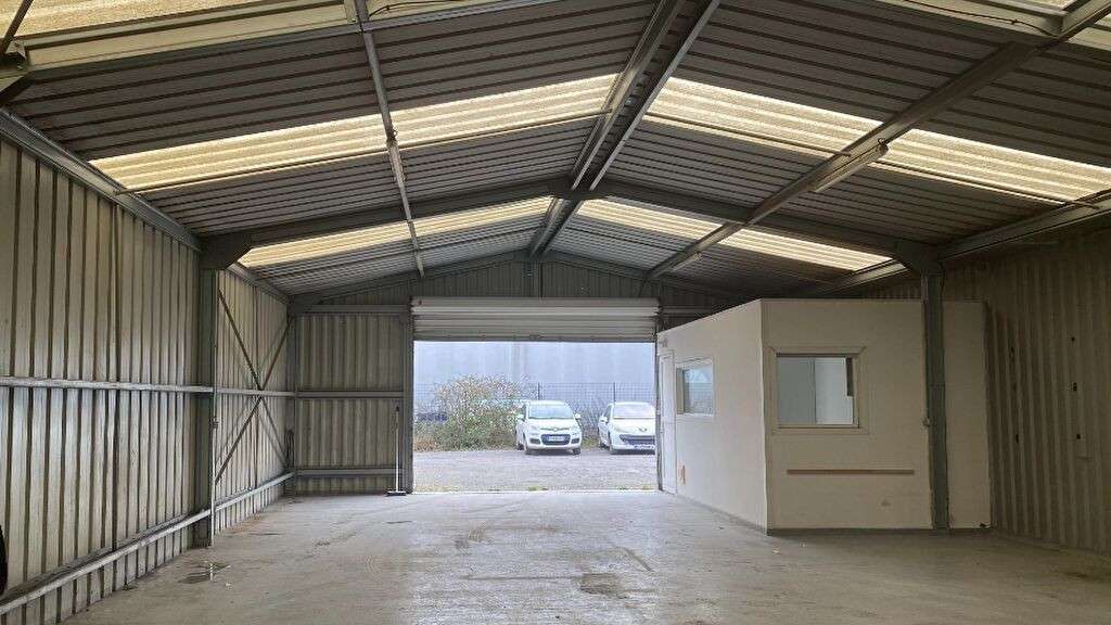 Entrepôt 127m² à vendre Biganos Bassin D'Arcachon