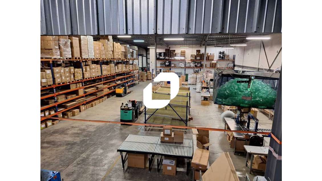 Vente Local d'activité 4285m² Blanquefort