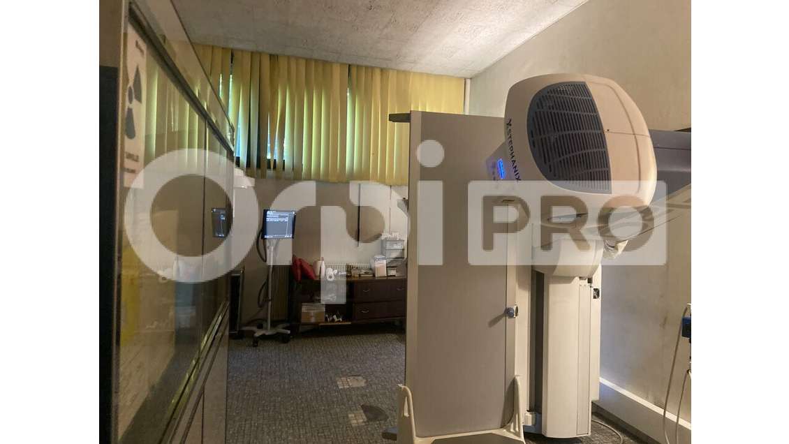 Local professionnel vendu loué rentabilité 10%