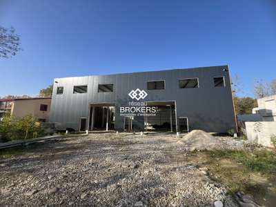 A louer local d'activités 1000m² à Bondoufle ZI