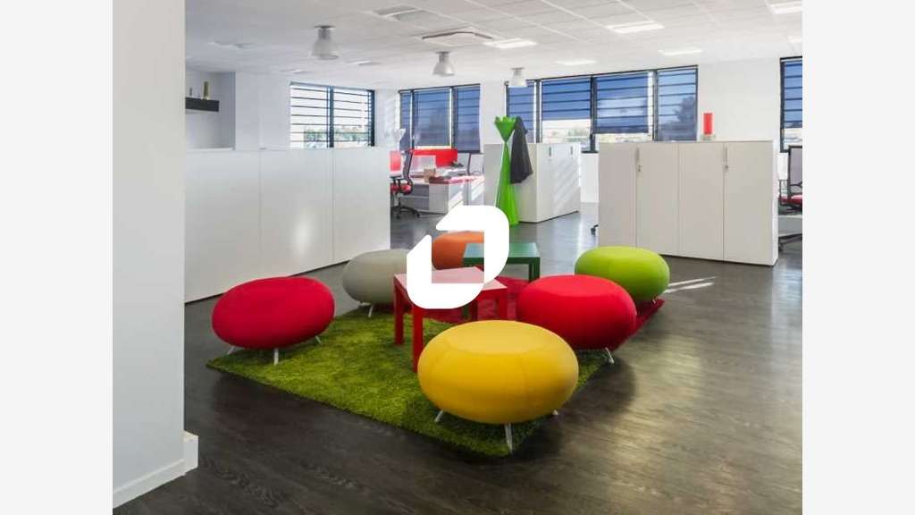 Vente Local d'activité 799m² Bondoufle