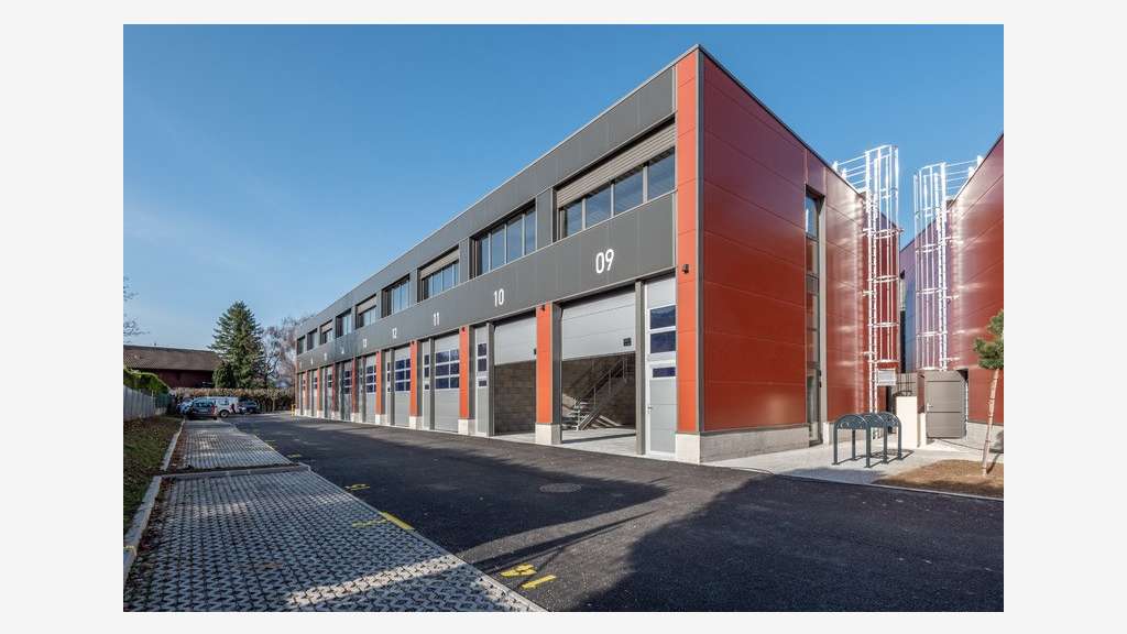 Entrepôt de 230m² à vendre à Bonneville