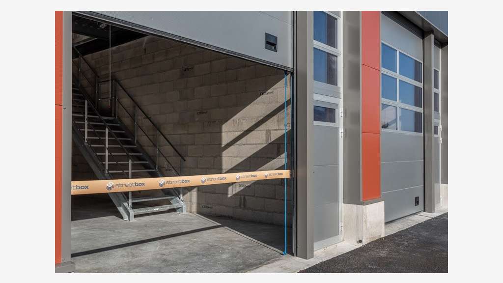 Entrepôt de 230m² à vendre à Bonneville