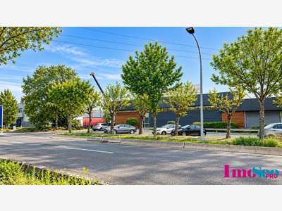 Entrepôt de 1000m² à vendre en zi Bordeaux Nord