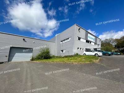 Vente Locaux d'activités - Entrepôts à Bourg-des-Comptes