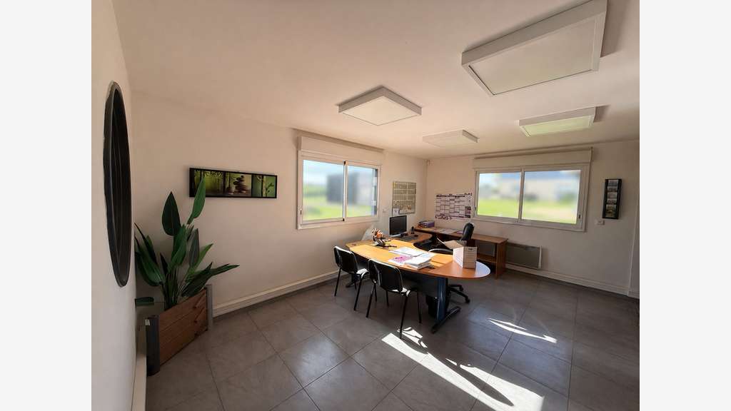 Bâtiment 930 m² Lamballe Armor EXCLUSIVITE