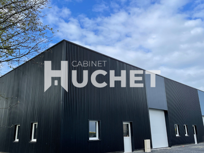 A vendre local d'activité neuf 223m² à Bretteville