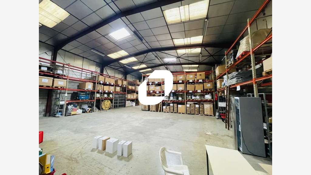 Vente Local d'activité 560m² Brie comte robert