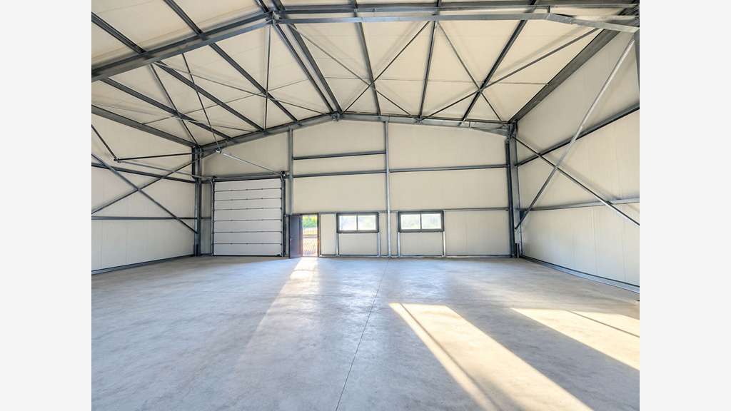 Local d'activité neuf Broons 392.20M2