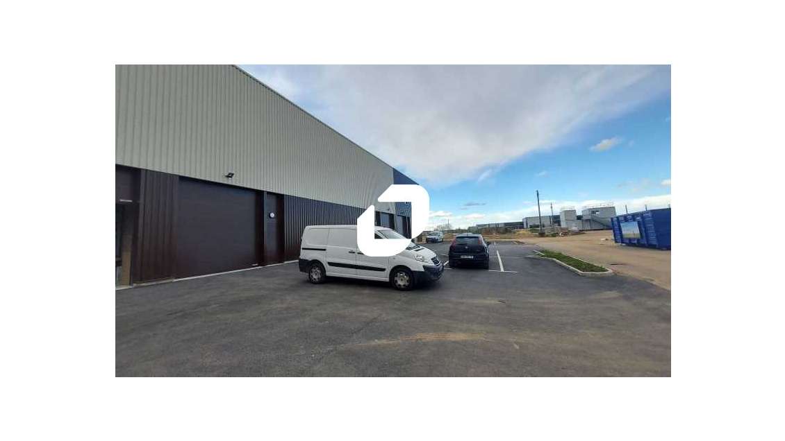 Vente Local d'activité 350m² Buchelay