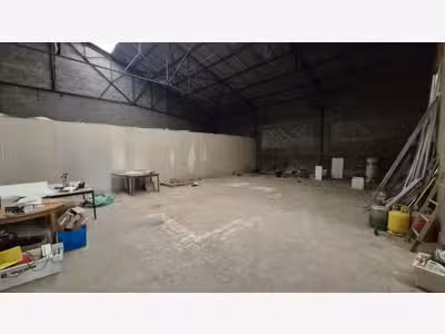 Burgnac Local dépôt de 350 m².