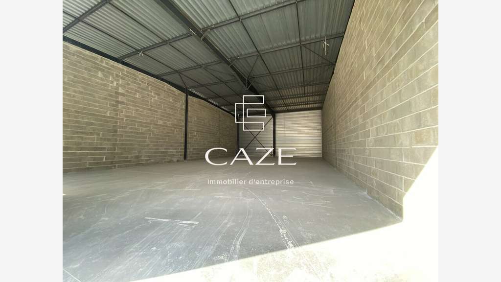 Locaux dès 90m² à vendre proche A10 Carbon-Blanc