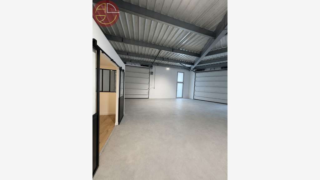 Vente entrepôt 110m² za dynamique Castanet-Tolosan