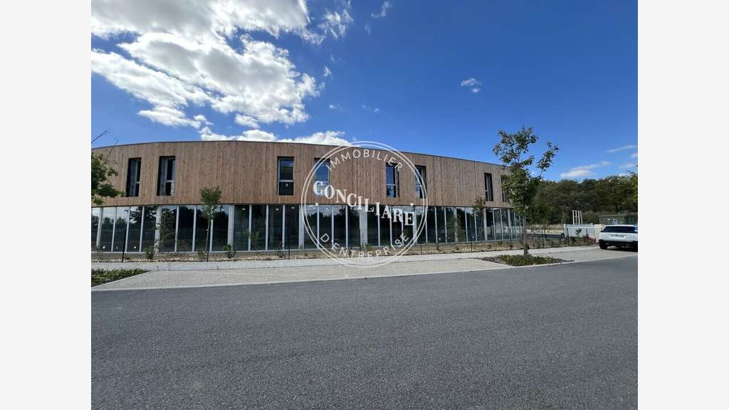 Vente local d'activités 118m² za Castanet Tolosan