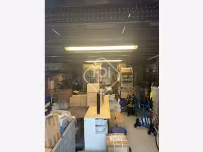 Vente local d'activité 90m² à Castelnau-le-Lez