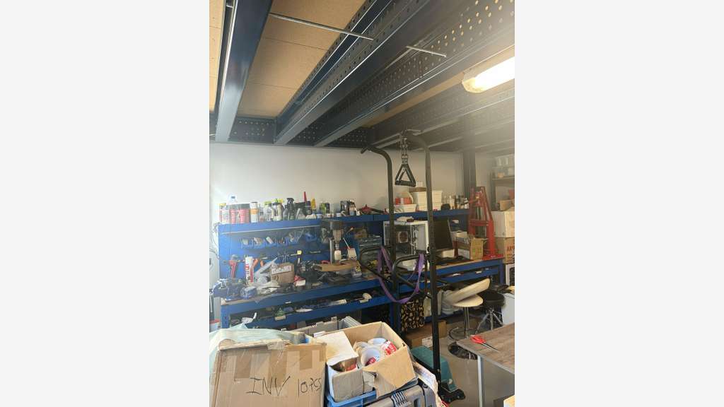 Vente local d'activité 90m² à Castelnau-le-Lez