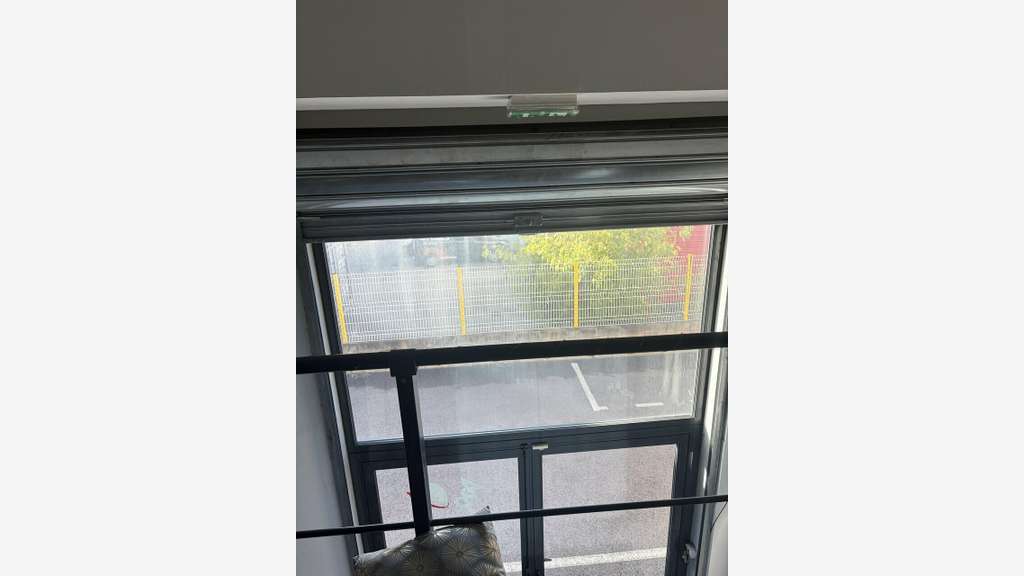 Vente local d'activité 90m² à Castelnau-le-Lez