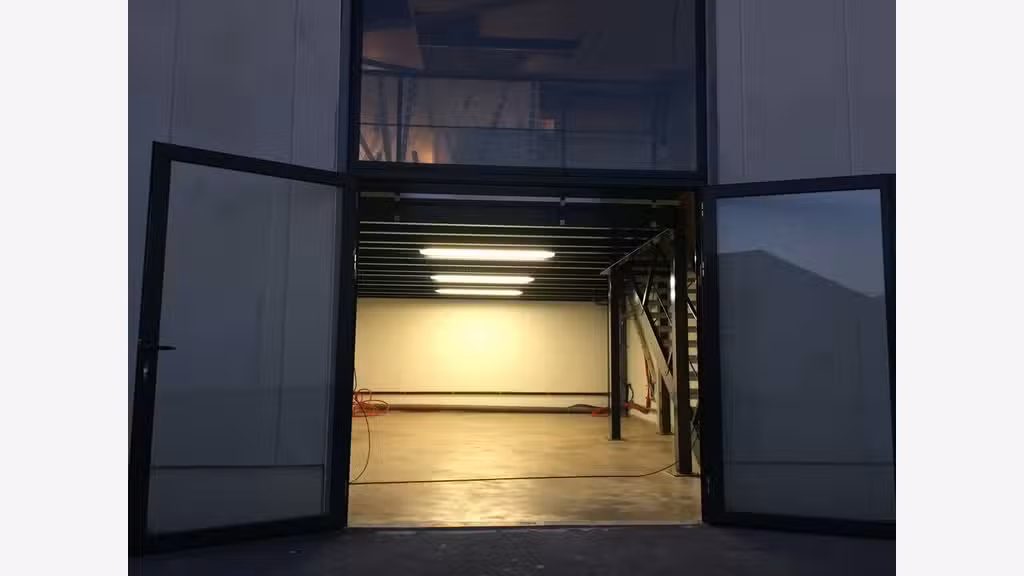 Vente local d'activité 90m² à Castelnau-le-Lez