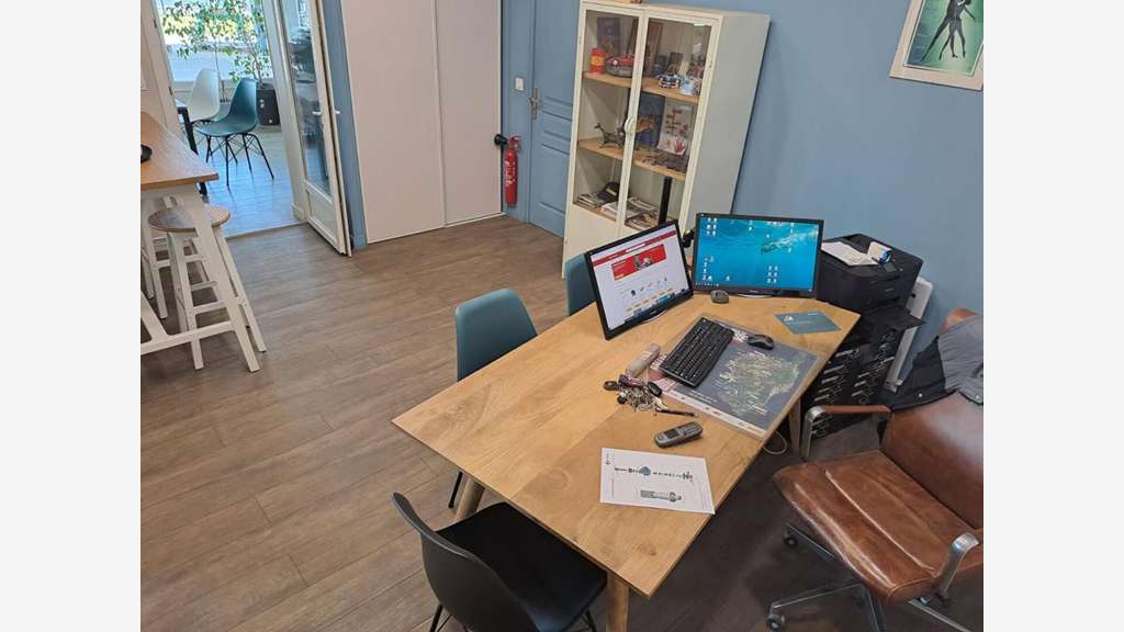 Vente entrepôt 782m² axe Castillon / Bordeaux
