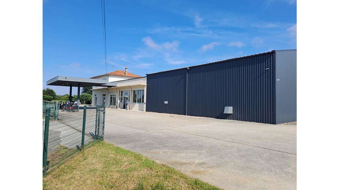 Vente entrepôt 782m² axe Castillon / Bordeaux