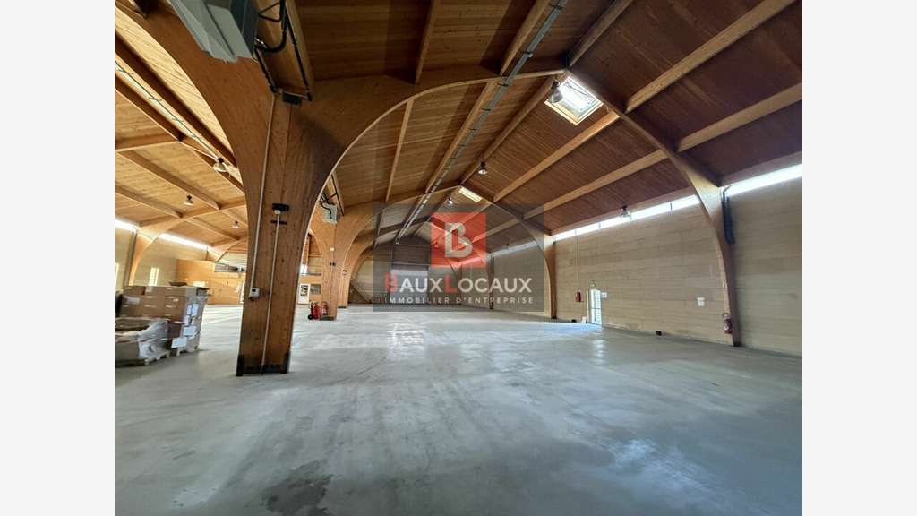 Vente entrepôt de 1864m² à Caumont-sur-Durance