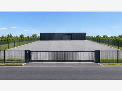 A vendre local d'activité 525m² à Cavan