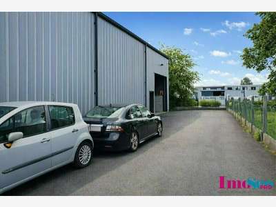 Entrepôt de 150m² à vendre en ZA à Cestas