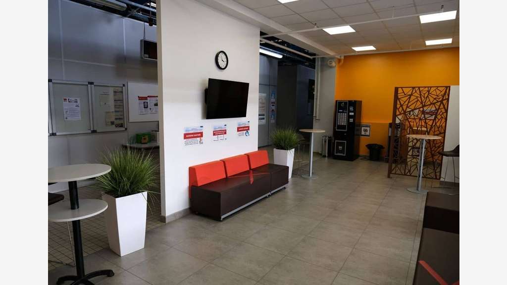 À vendre entrepôt 6635m² à Châlons-en-Champagne
