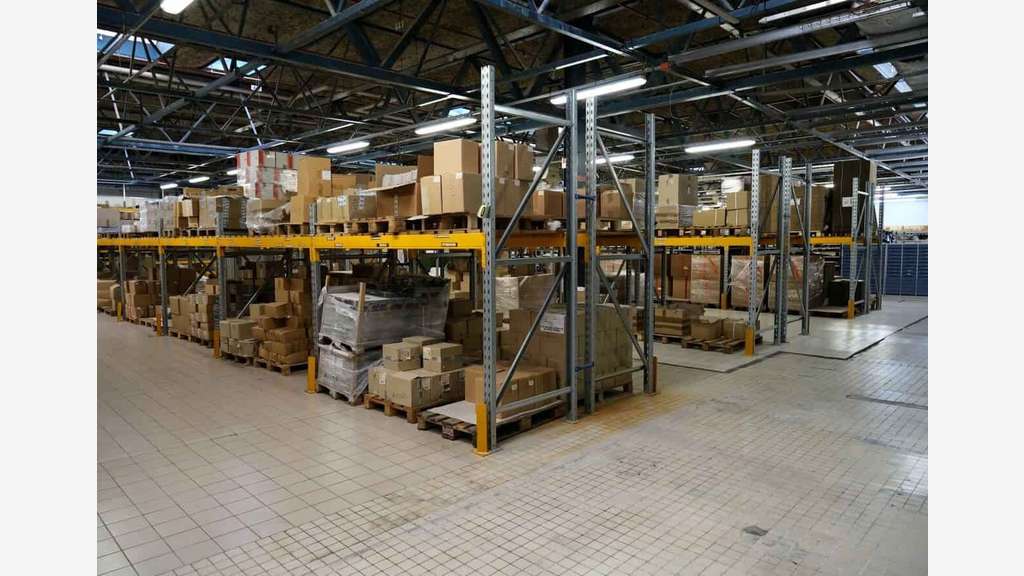 À vendre entrepôt 6635m² à Châlons-en-Champagne