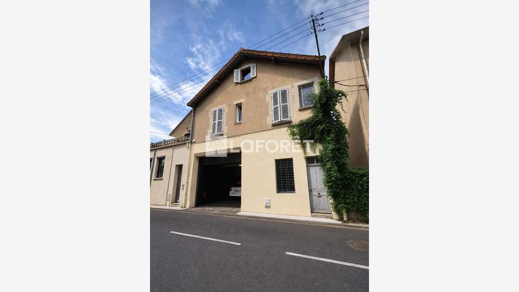 Local commercial Chambery 400 m2