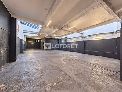 Local commercial Chambery 400 m2