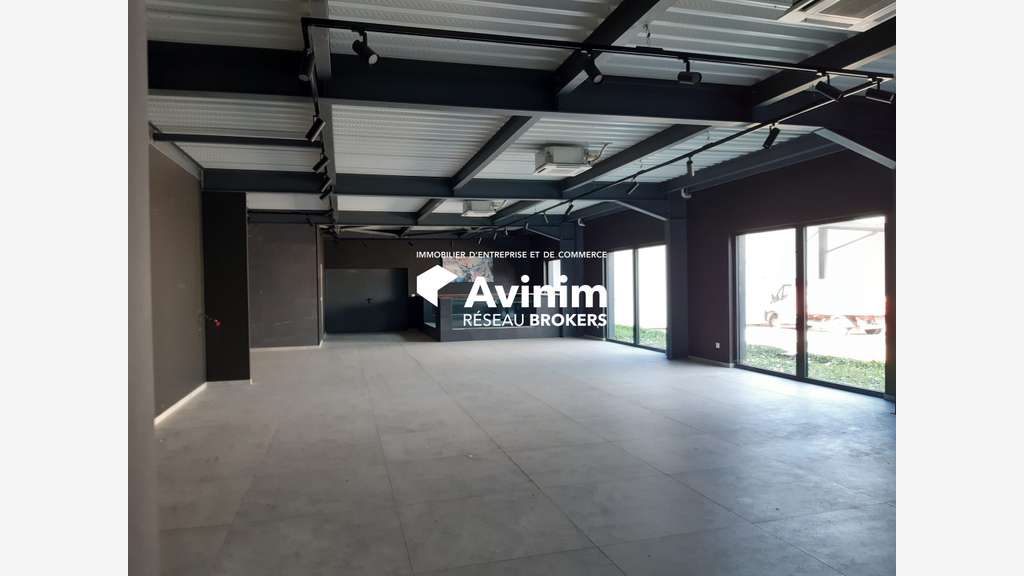 Bâtiment mixte 640 m² Chambéry Bissy