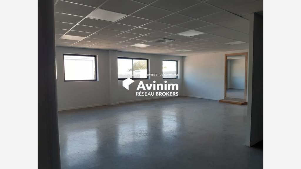 Bâtiment mixte 640 m² Chambéry Bissy