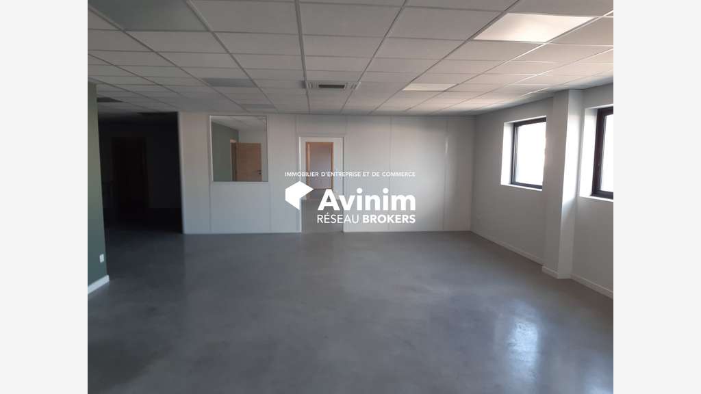 Bâtiment mixte 640 m² Chambéry Bissy