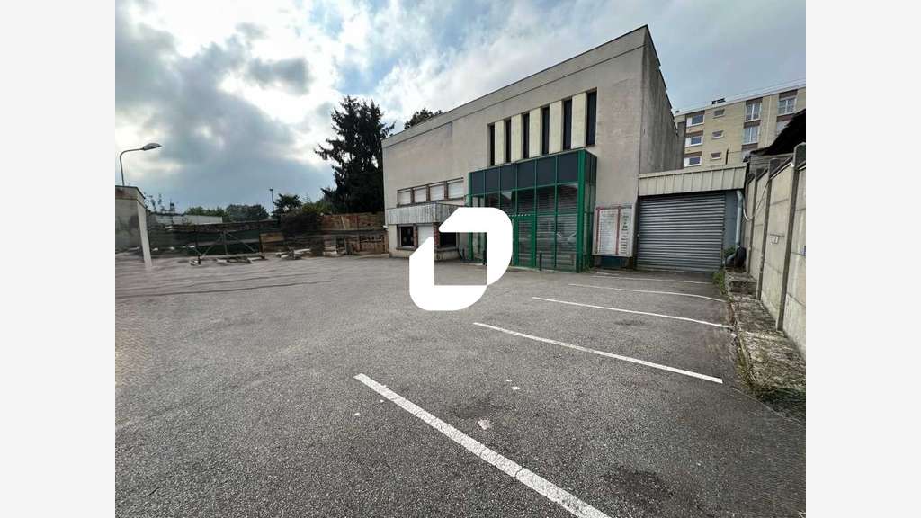 Vente Local d'activité 474m² Chambourcy