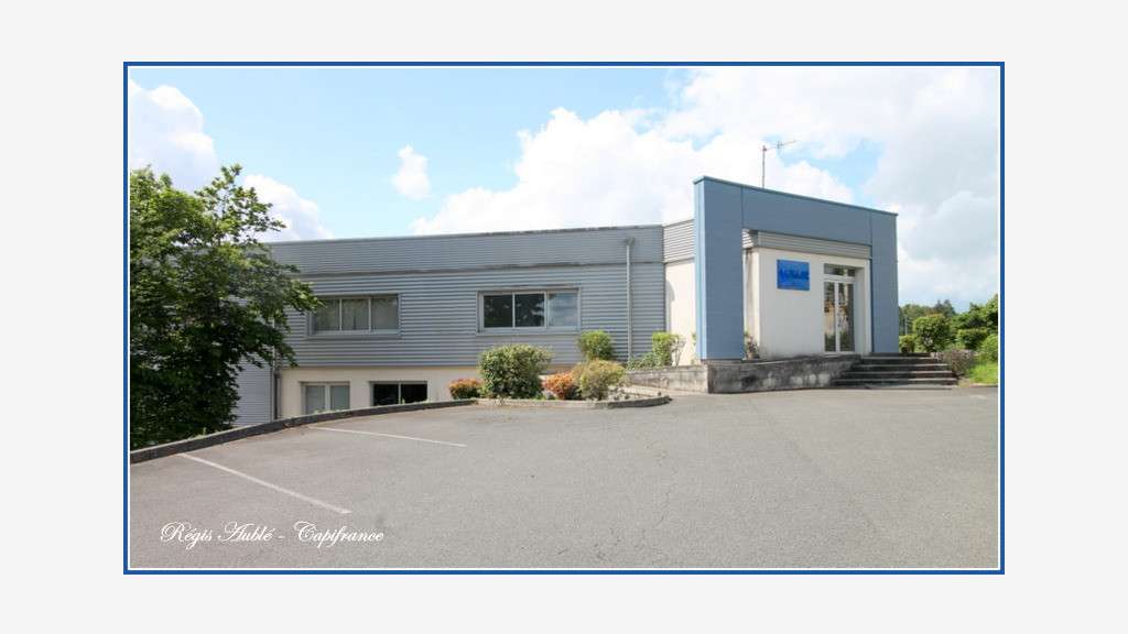 A vendre bâtiment d'activité récent 866m² à Changé