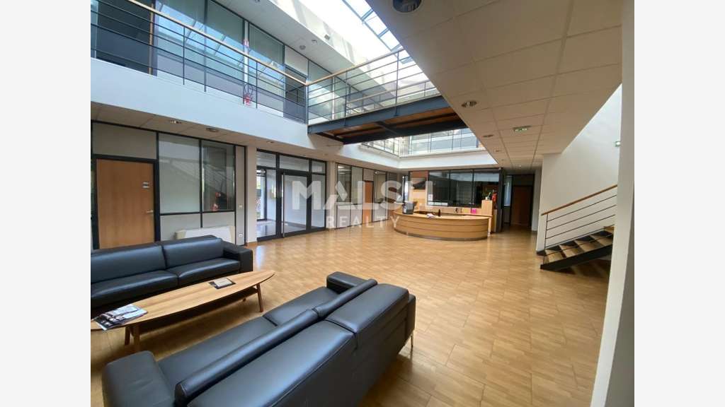 Bâtiment d'activités indépendant 3027m² Chaponost