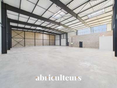 Vente Locaux d'activités - Entrepôts à Chartres