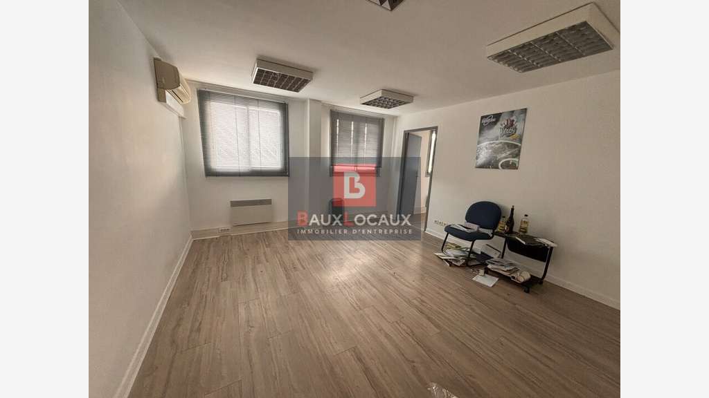 Bureaux à vendre à Châteaurenard ZA des Iscles