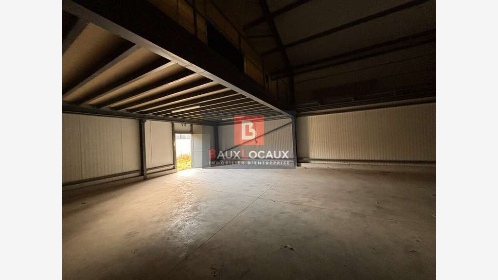 Vente local d'activité 2801m² en ZA Châteaurenard