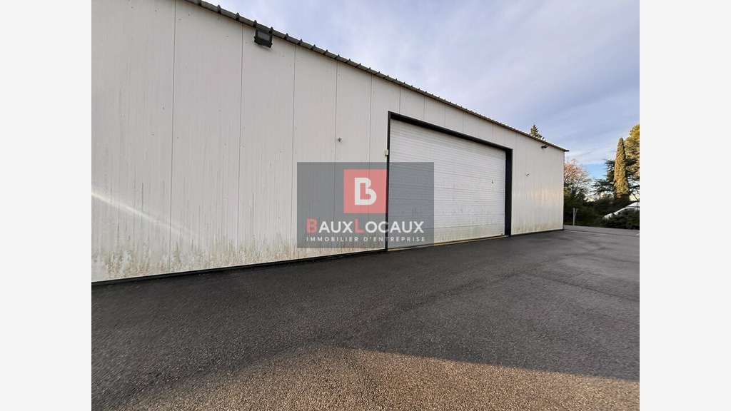 Vente local d'activité 2801m² en ZA Châteaurenard