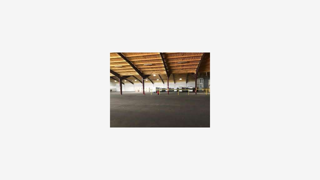 Vente entrepôt 3362m² sur 5247m² à Châteaurenard