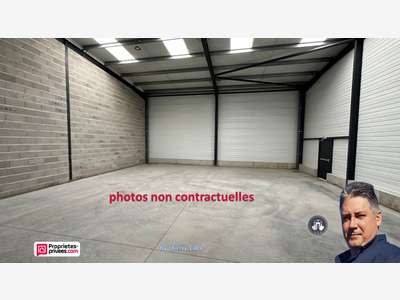 Vente murs local industriel neuf 578m² à Chavanoz 
