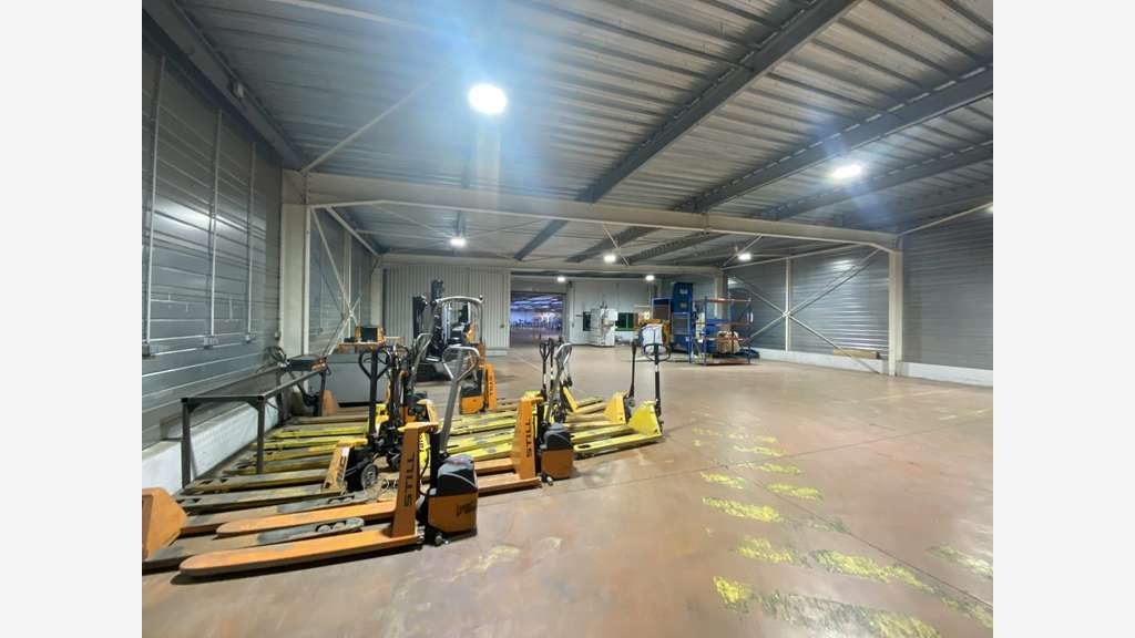VENTE Local d'activité de 7.000 m²