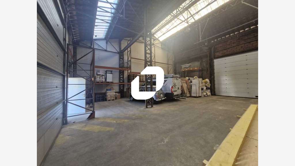 Vente Local d'activité 477m² Chevry cossigny
